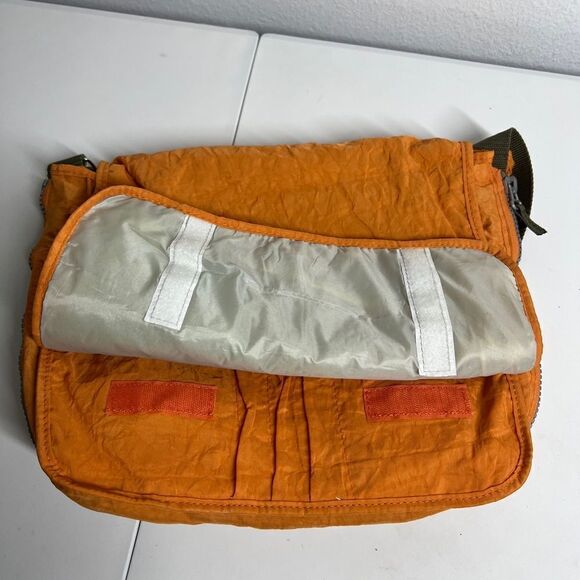 Disney World Cast Member Messenger Bag Work Prop - Picture 8 of 10